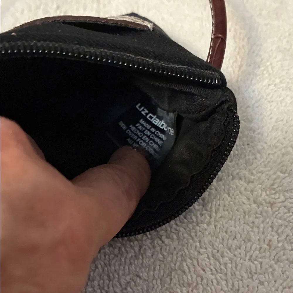 Liz Claiborne Black Suede Wristlet with Brown Croc Accent - Picture 10 of 14